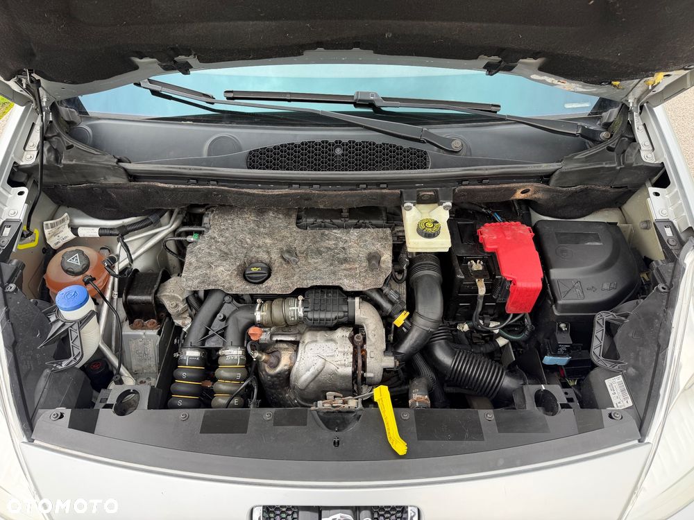 Peugeot Partner HDi FAP 110 Premium - 30