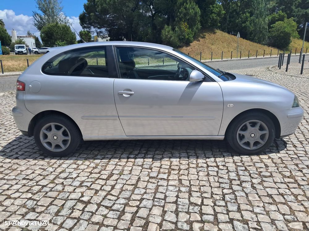 SEAT Ibiza 1.2 12V Signo - 4