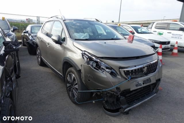Peugeot 2008 - 4