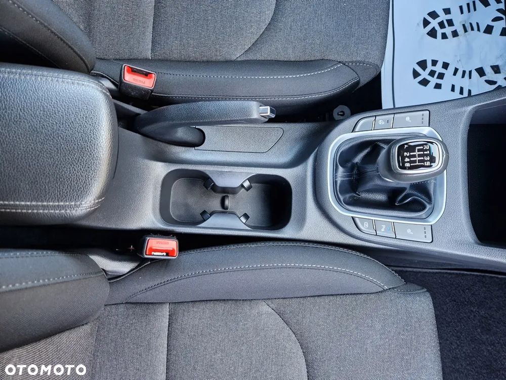 Hyundai i30 1.5 Intro - 28