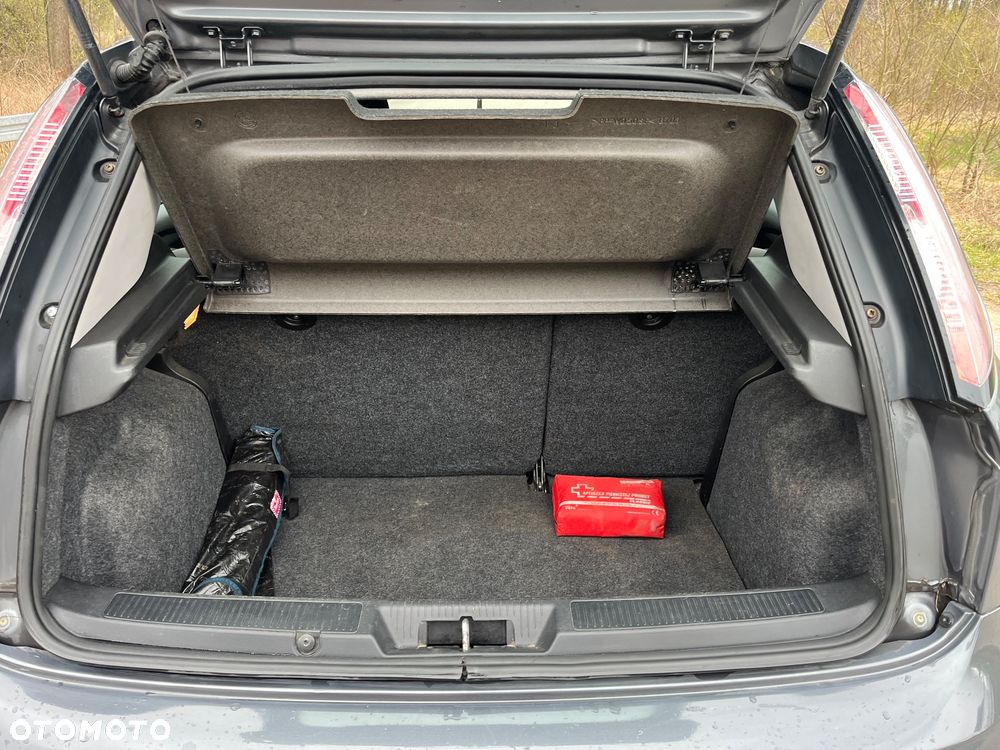 Fiat Grande Punto Actual 1.2 8V Actual - 17