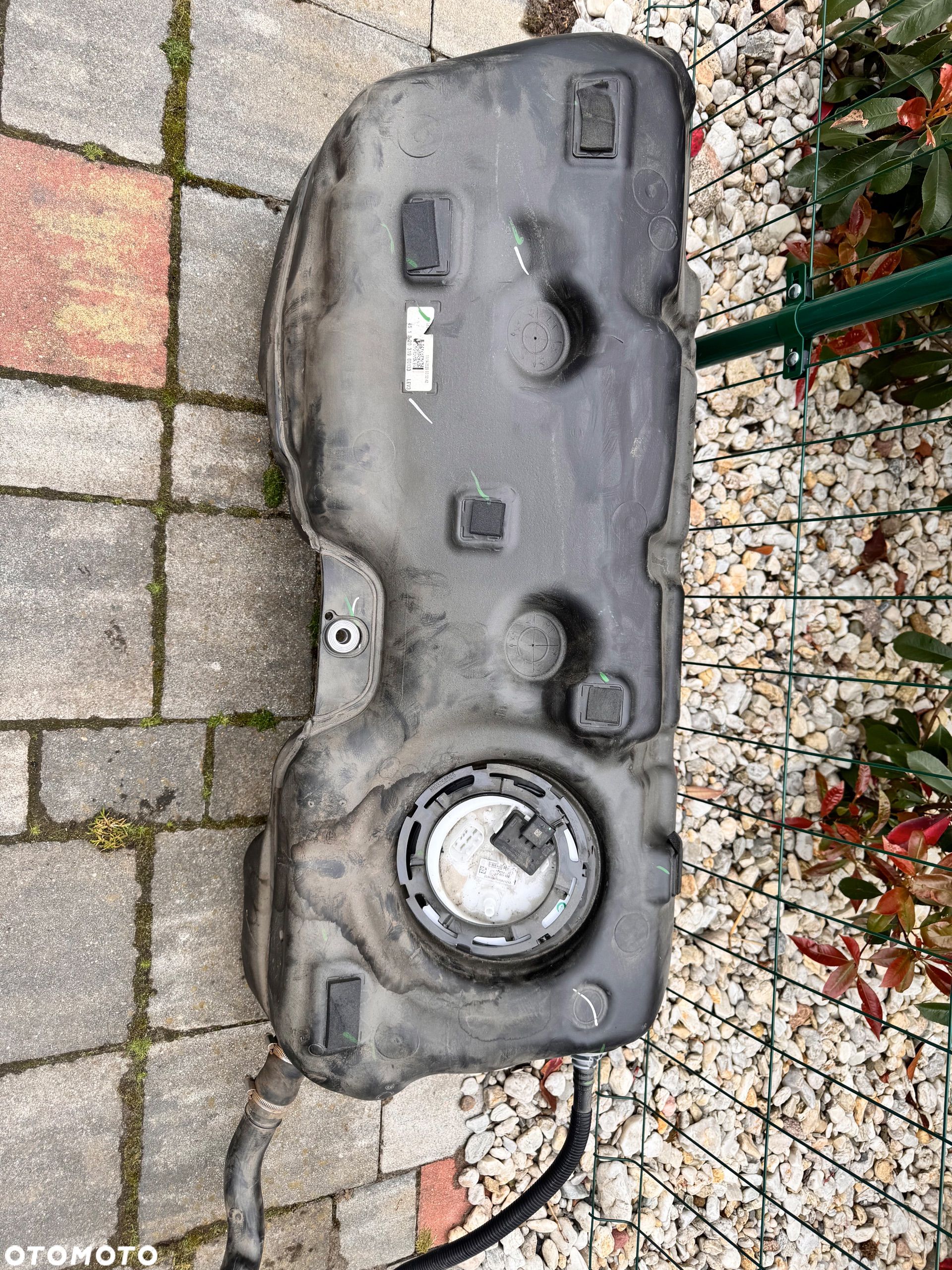 BMW X3 G01 zbiornik paliwa z papką i wężami 7404155 7404086 7401428 - 1