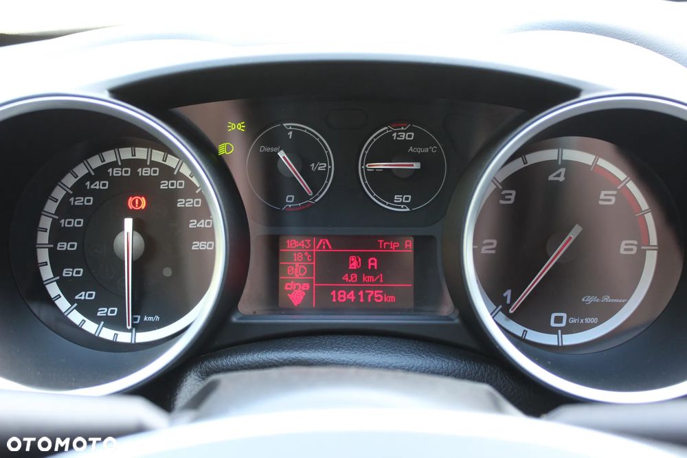 Alfa Romeo Giulietta 1.6 JTDM 16V - 25