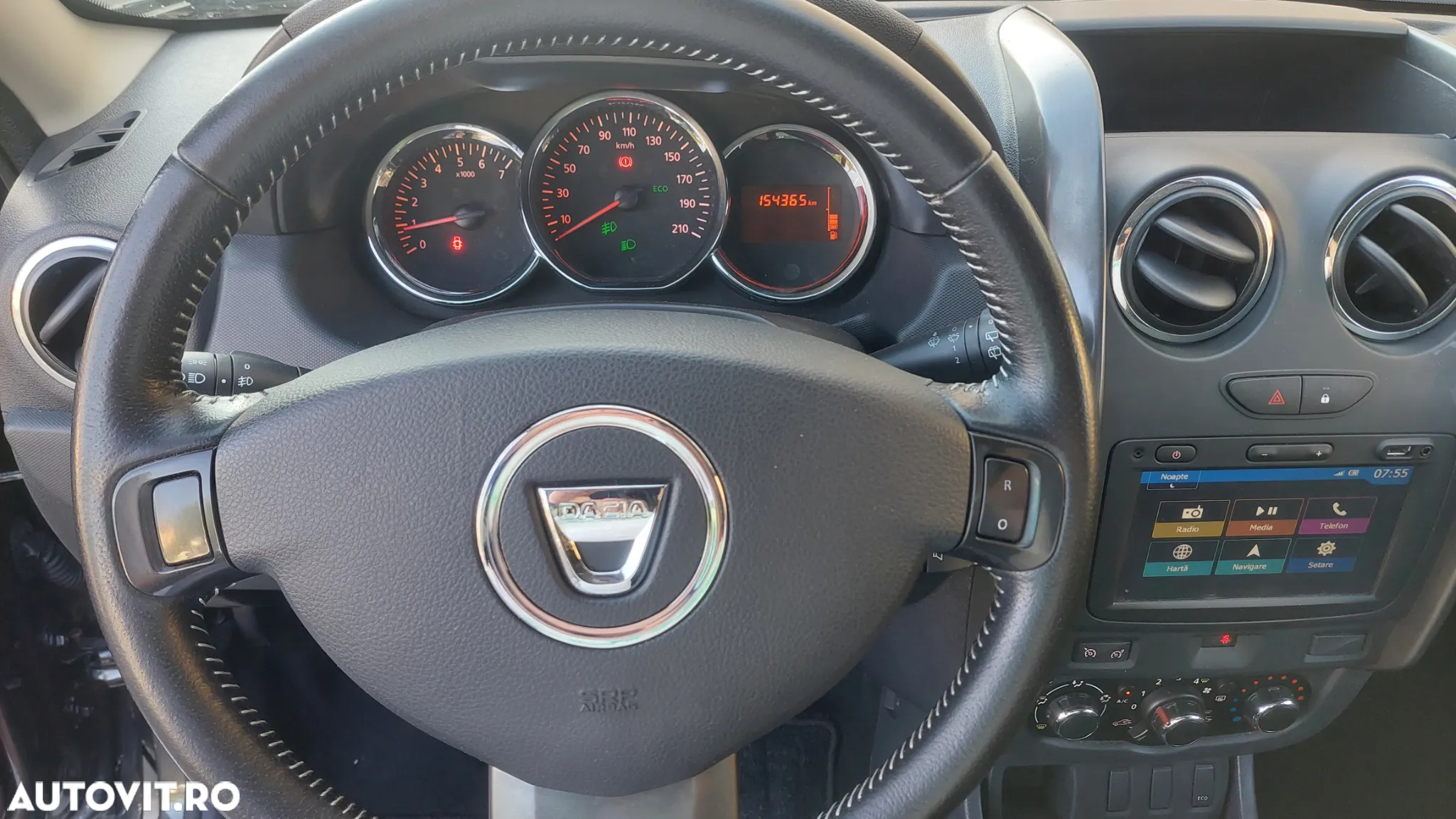 Dacia Duster TCe 125 4x2 Celebration - 14