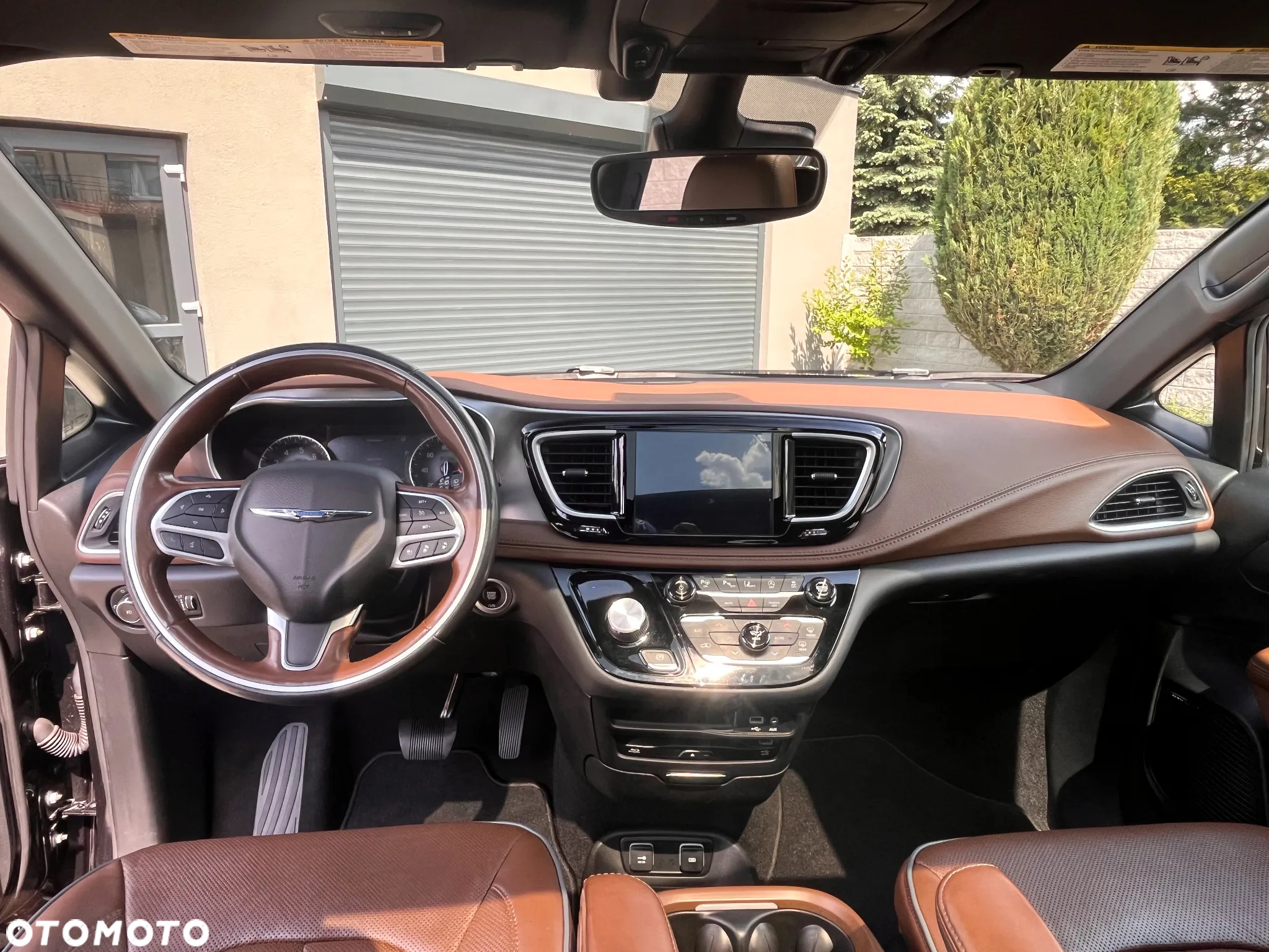 Chrysler Pacifica - 7