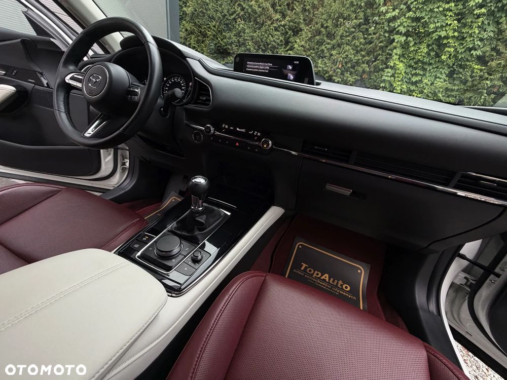 Mazda CX-30 SKYACTIV-X 2.0 M-Hybrid 100th Anniversary - 16