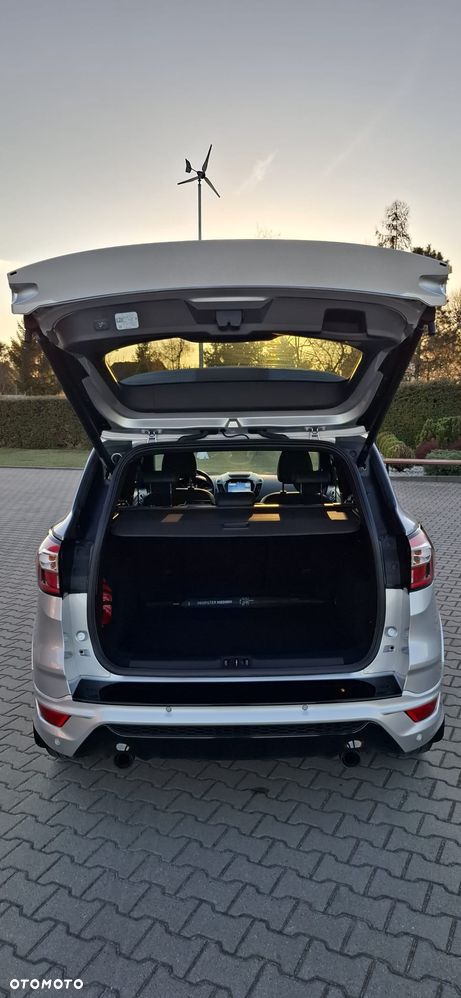 Ford Kuga 2.0 TDCi 4x4 ST-Line - 12