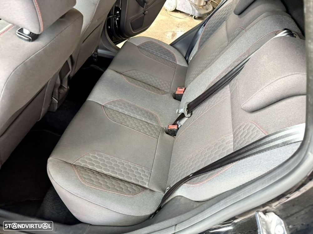 Ford Fiesta 1.5 TDCi STLine - 49