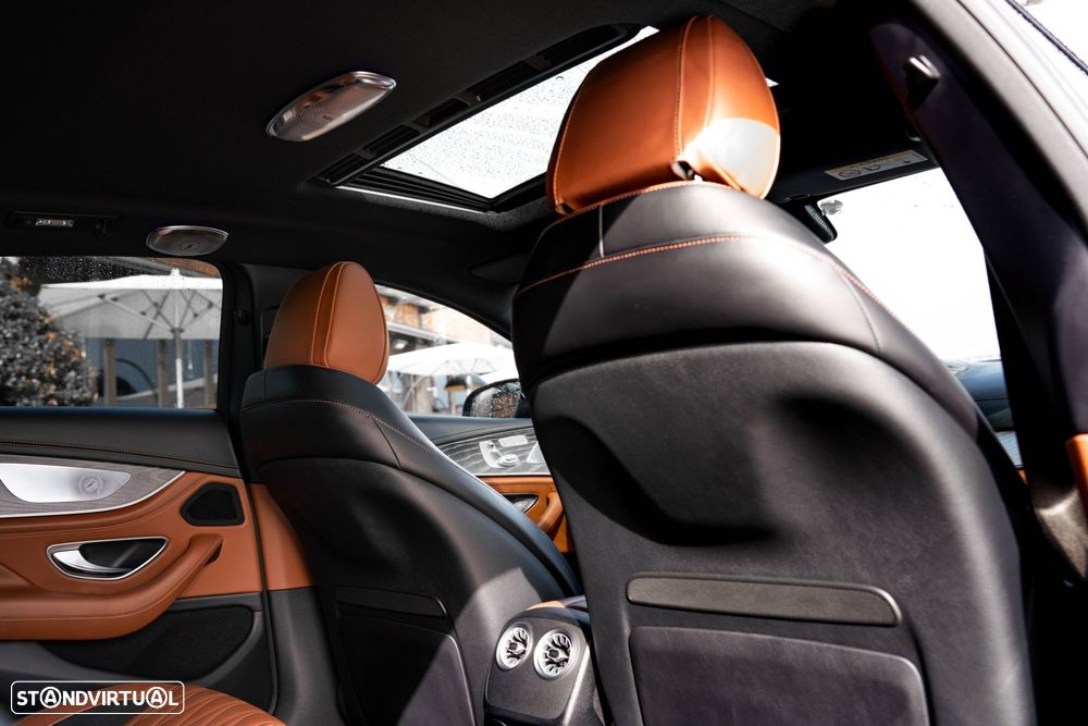 Mercedes-Benz AMG GT 53 4Matic+ - 33