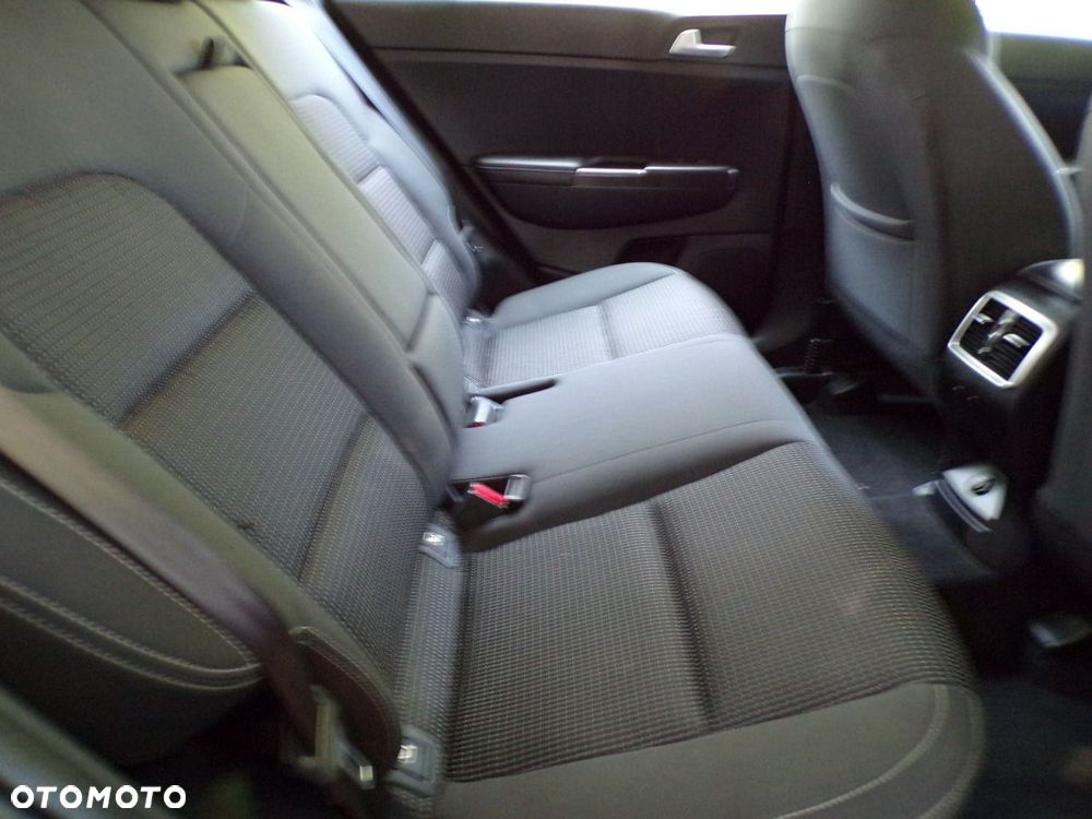 Kia Sportage - 35