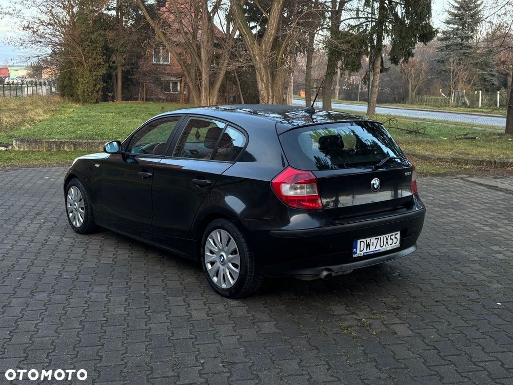 BMW Seria 1 116i - 3