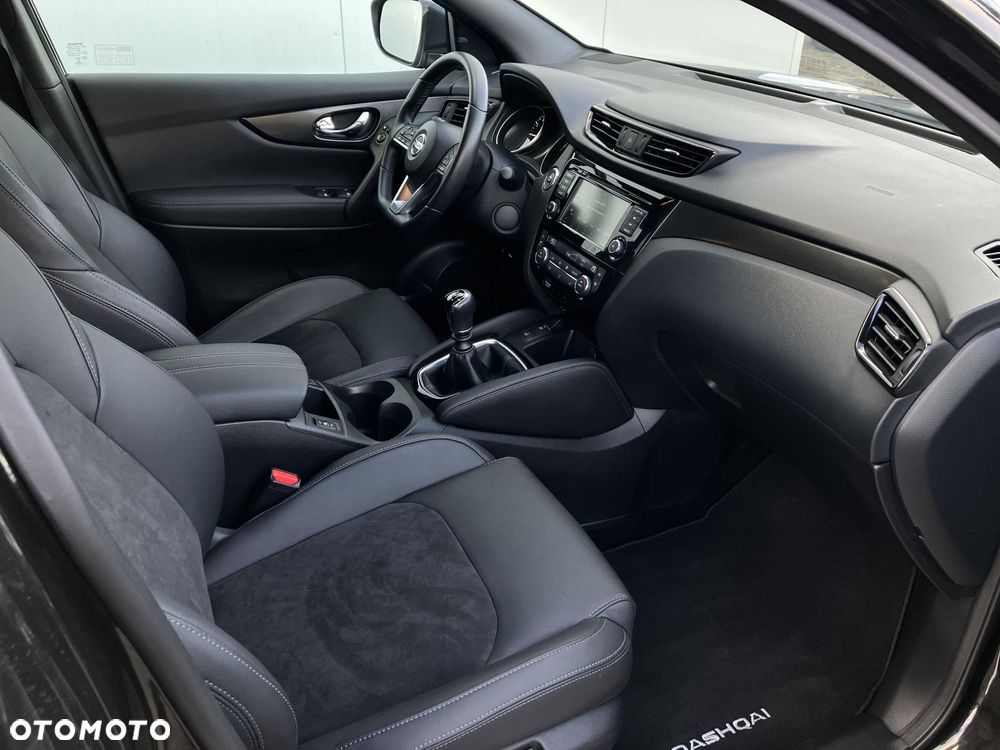 Nissan Qashqai 1.3 DIG-T N-TEC - 18
