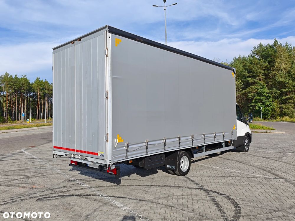 Iveco DAILY 50C15 BLIŹNIAK** Skrzynka-Plandeką+2x FIRANKA + PAKA dł.610cm/wys.255cm + rozstaw osi 4750cm** POLSKI SALON** 225 tyś KM** DMC do 3.5T kat.B** - 3