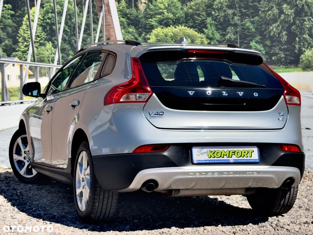 Volvo V40 Cross Country T4 AWD Geartronic Kinetic - 15