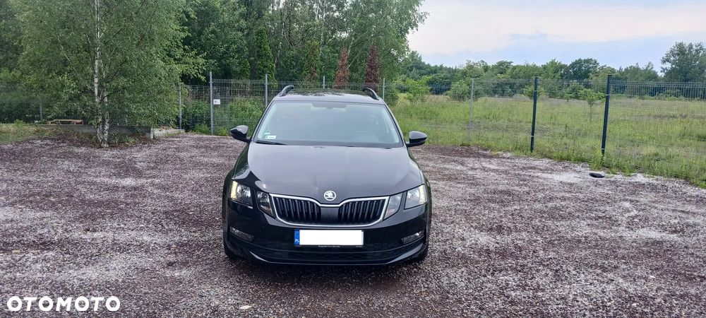 Skoda Octavia 1.6 TDI SCR Ambition - 2