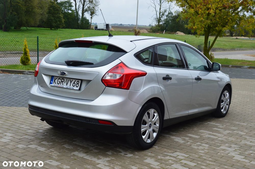 Ford Focus - 9