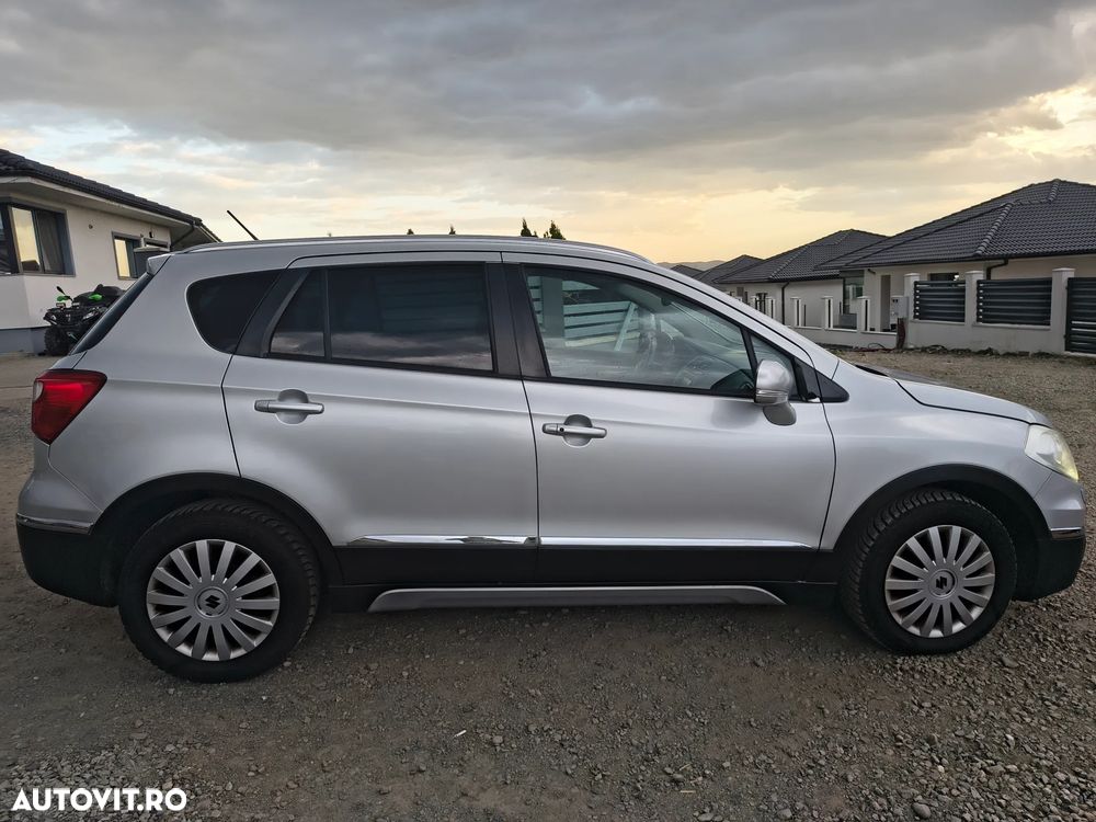 Suzuki S-Cross 1.6 DDIS Allgrip Comfort+ - 3