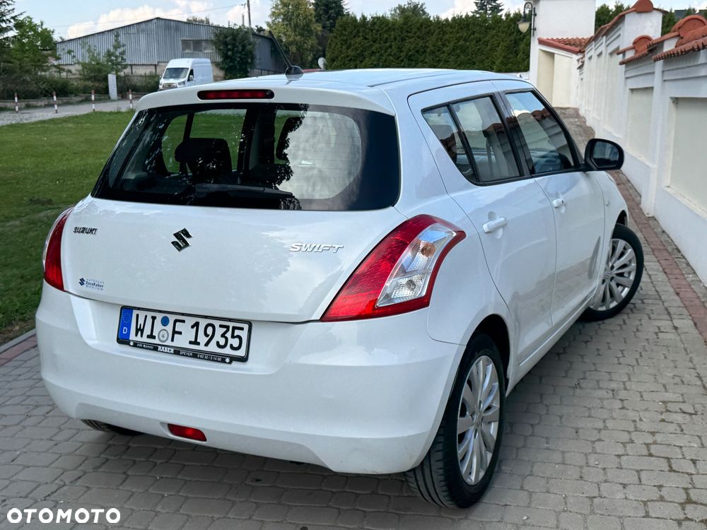 Suzuki Swift - 11
