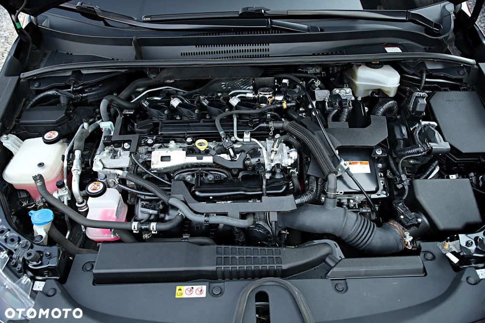 Toyota Corolla 2.0 Hybrid Executive - 35