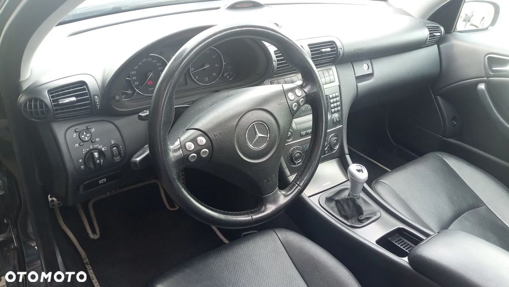 Mercedes-Benz Klasa C - 15