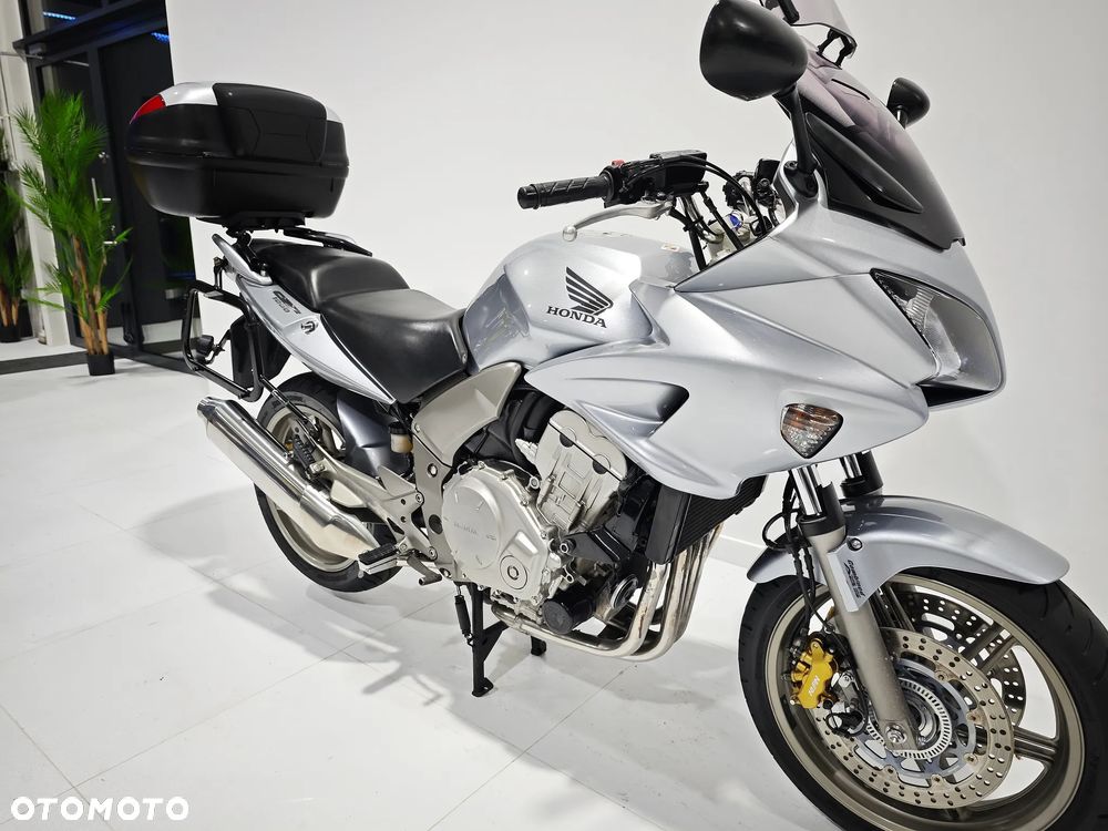Honda CBF - 7