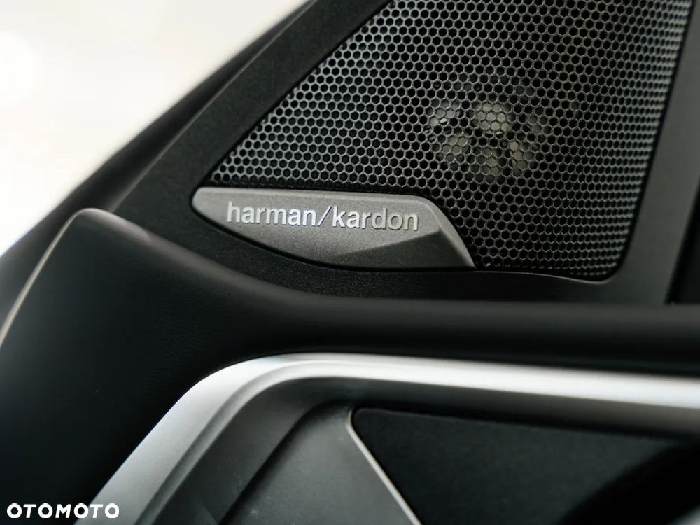 BMW M4 Competition M xDrive - 9