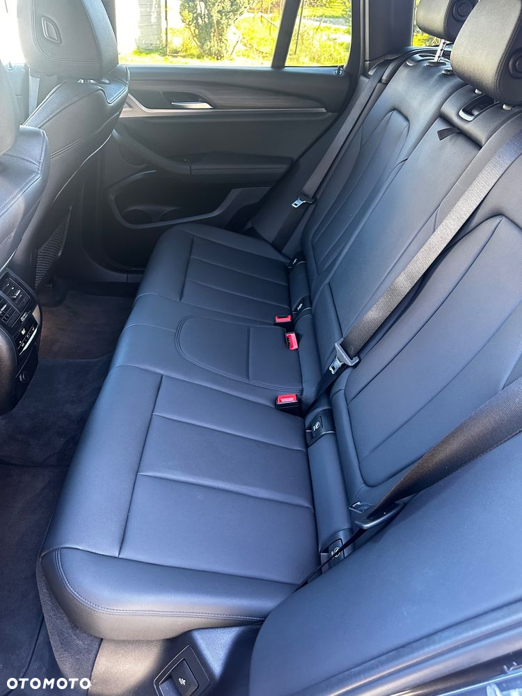 BMW X3 xDrive30i - 28