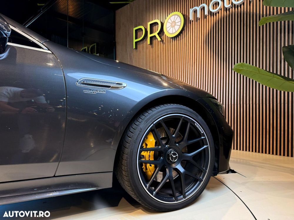 Mercedes-Benz AMG GT 53 4MATIC+ MHEV - 9