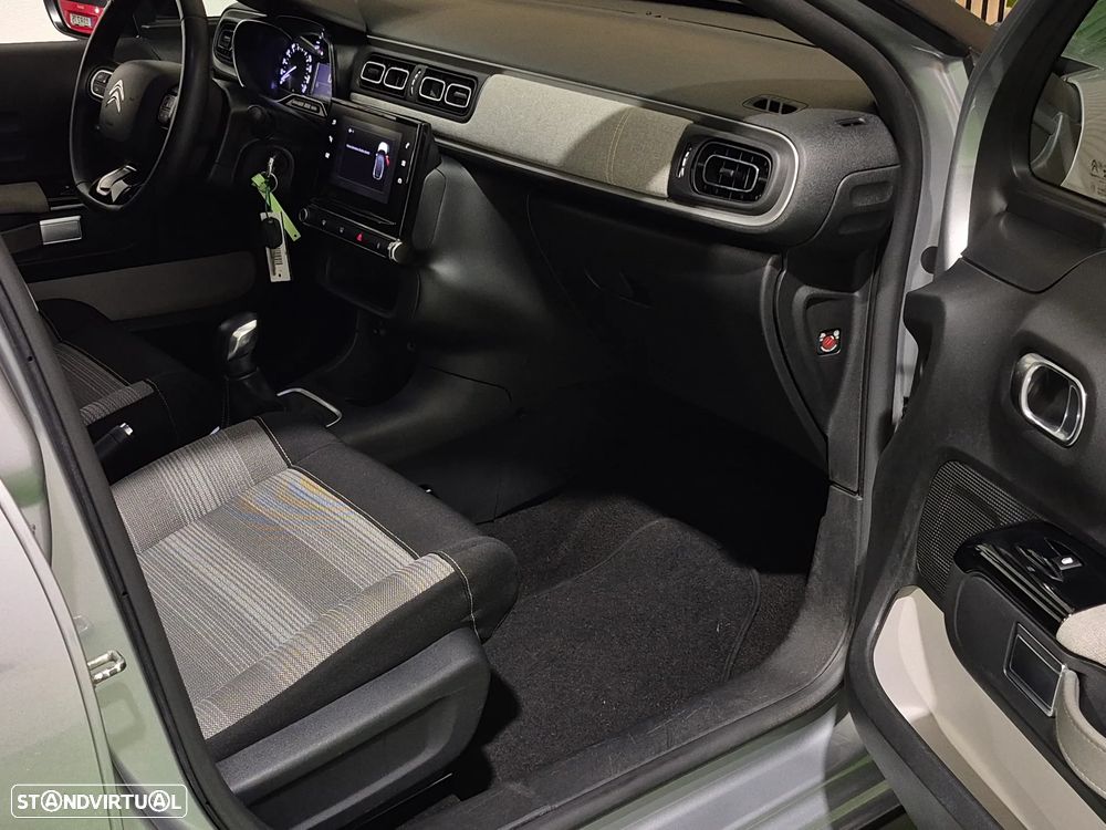 Citroën C3 Pure Tech Shine - 15