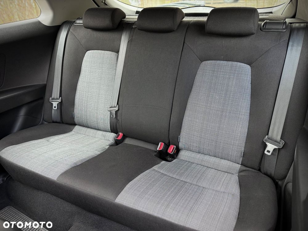 Kia ProCeed 1.4 CVVT Edition 7 - 26