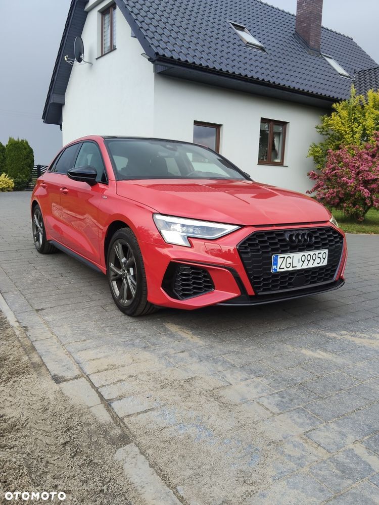 Audi A3 Sportback - 2