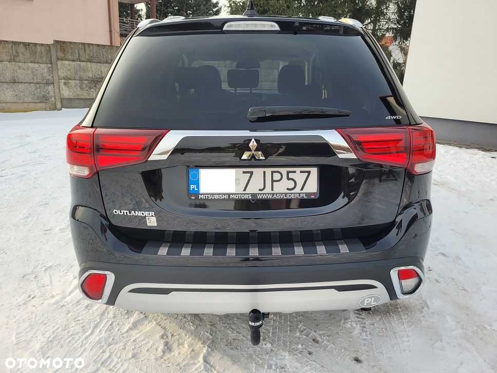 Mitsubishi Outlander 2.0 Intense + Navi 4WD CVT - 5