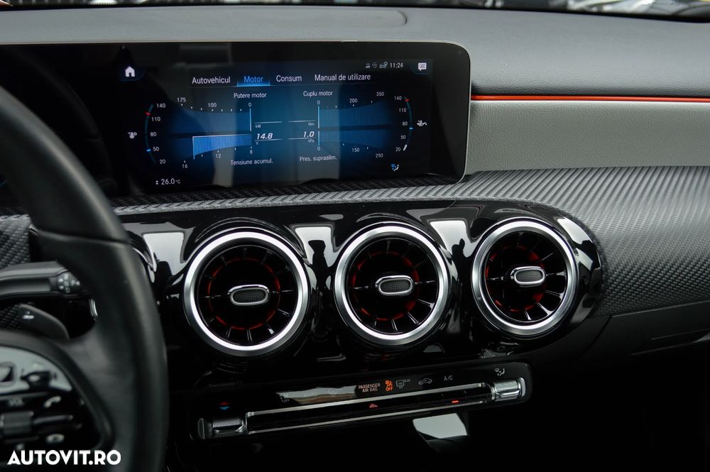 Mercedes-Benz A 180 d 7G-DCT Progressive - 17