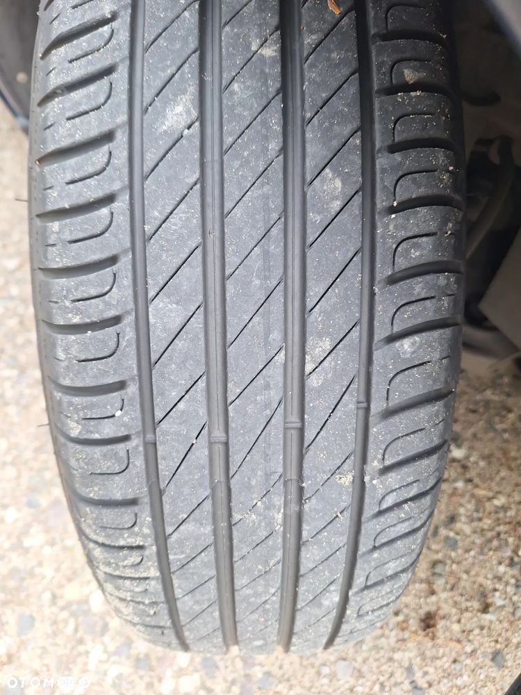 Volvo S60 2.4 - 11