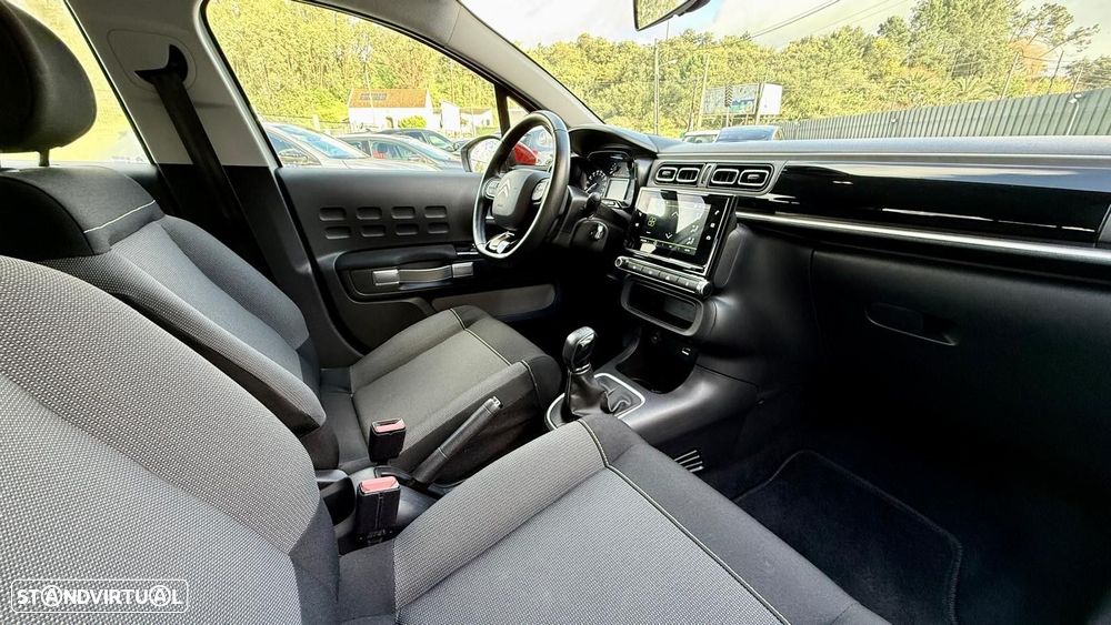 Citroën C3 1.2 PureTech Shine - 35