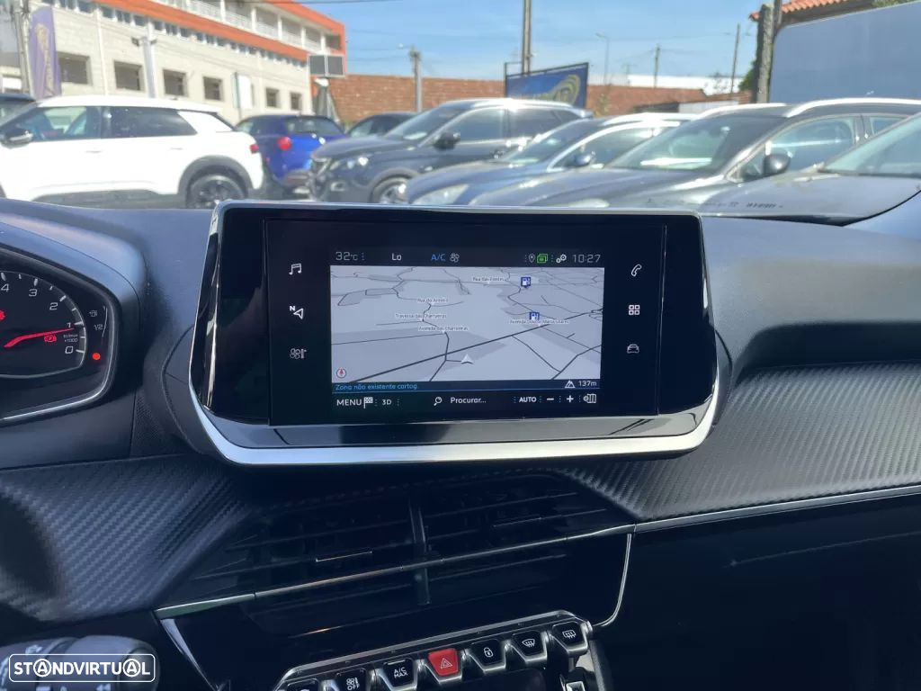 Peugeot 2008 1.2 PureTech Active EAT8 - 23