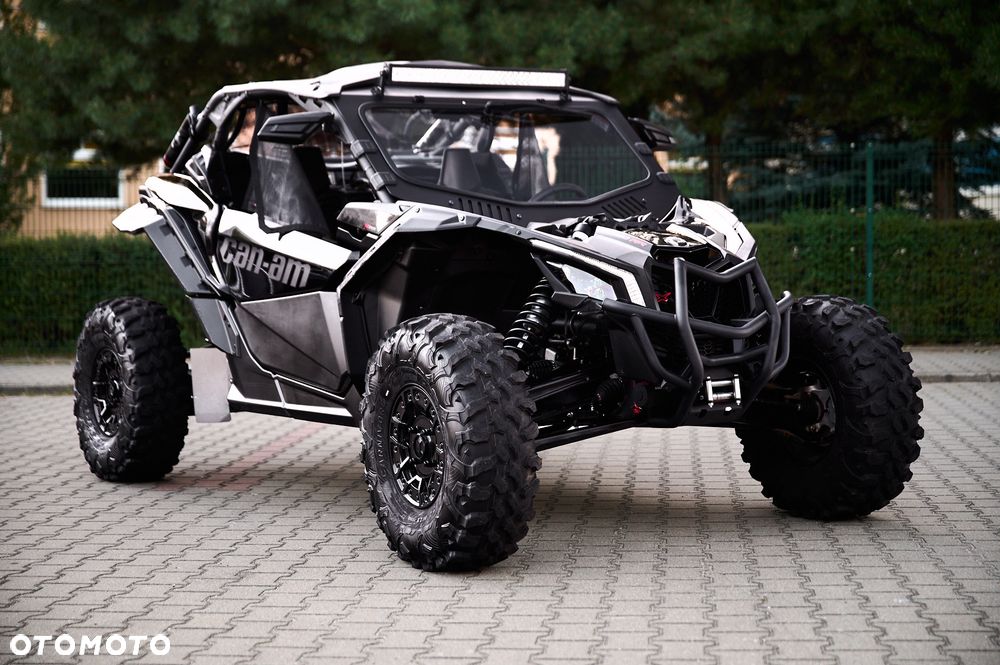 Can-Am Maverick - 16