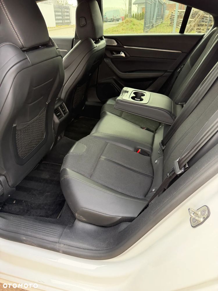 Peugeot 508 1.6 PureTech GT Line S&S EAT8 - 12