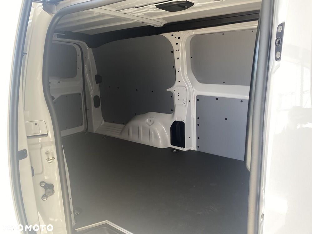 Toyota PROACE - 4