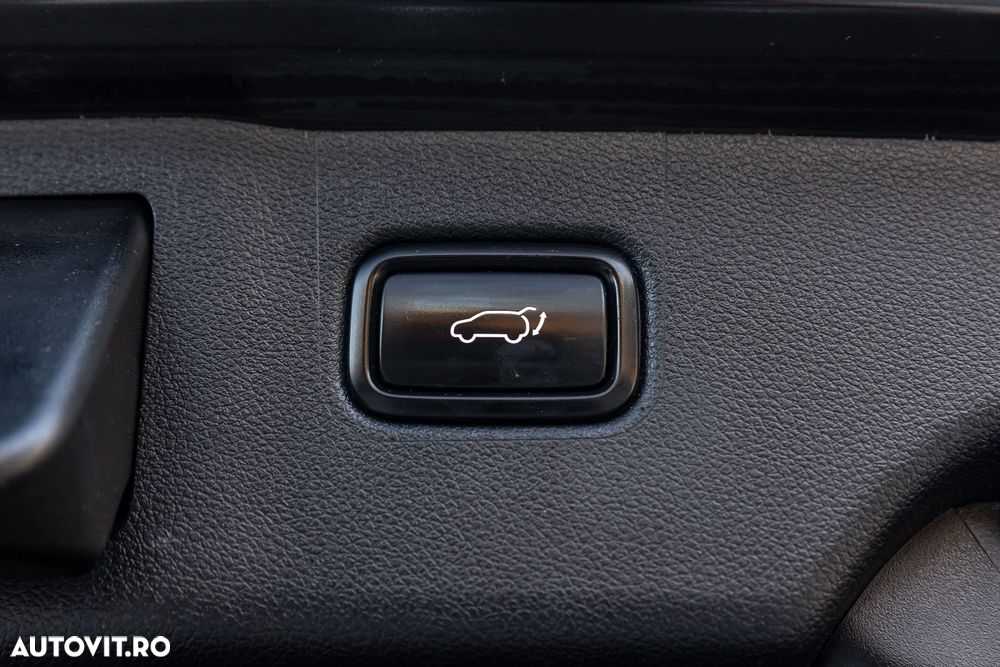 Kia Sorento 2.2 CRDi 2WD Aut. Edition 7 - 24