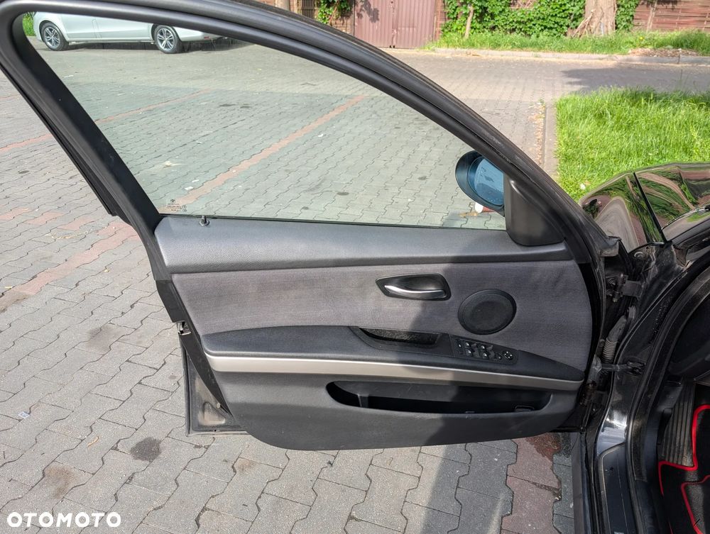 BMW Seria 3 - 15