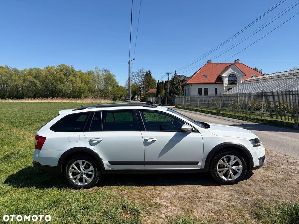 Skoda Octavia Scout 1.8 TSI 4x4 DSG - 4