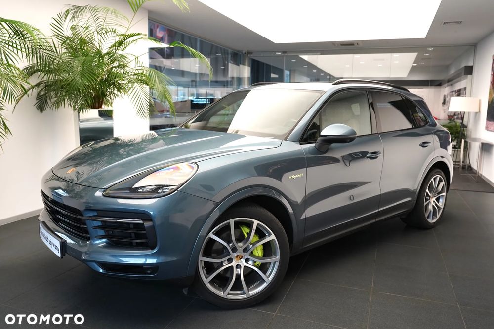 Porsche Cayenne - 27
