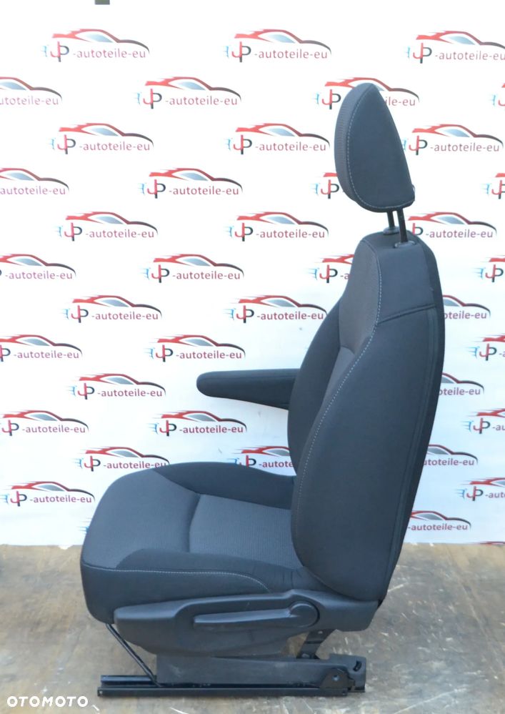 RENAULT TRAFIC Opel Vivaro 3 III 4 IV fotel Kierowca Kierowcy jedynka Fotele Fotel Lewy IDEALNY - 6