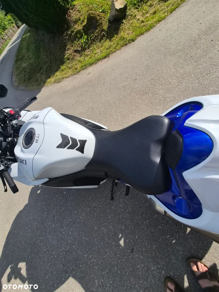 Suzuki Hayabusa - 4