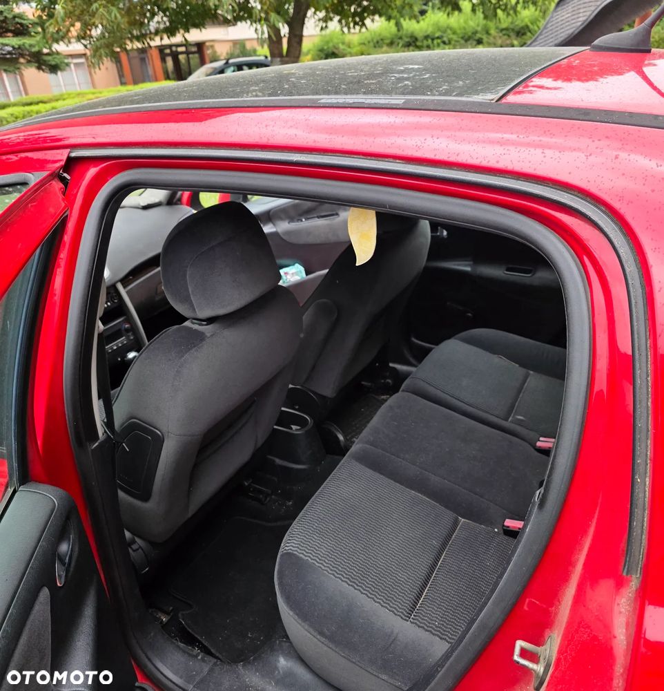 Peugeot 207 - 3