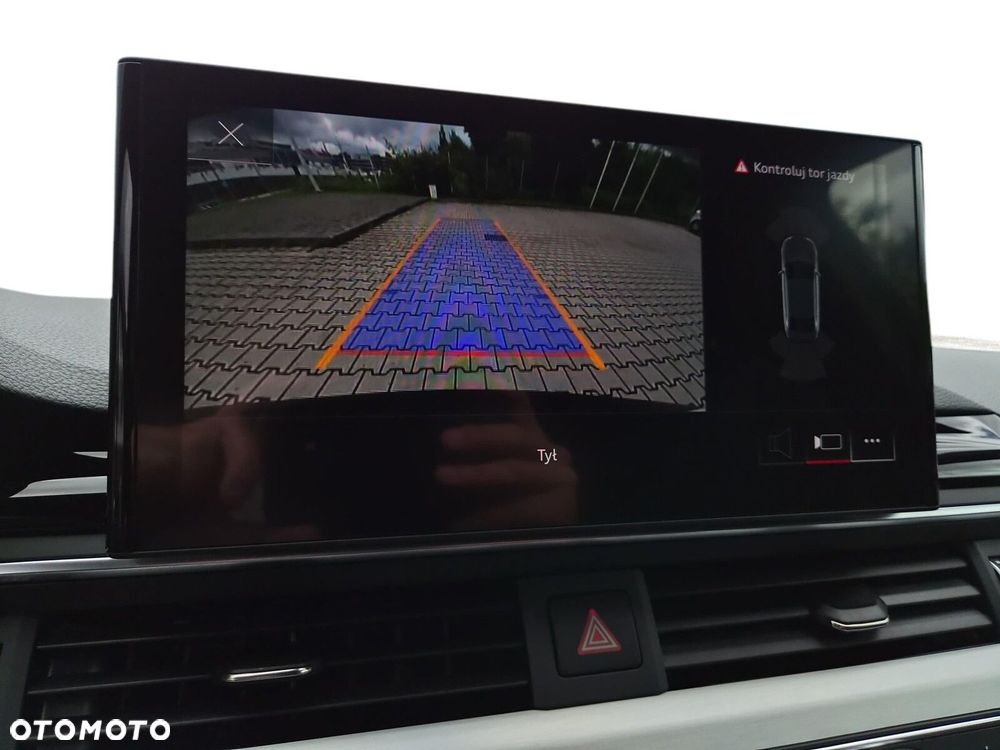 Audi A4 Limousine - 21
