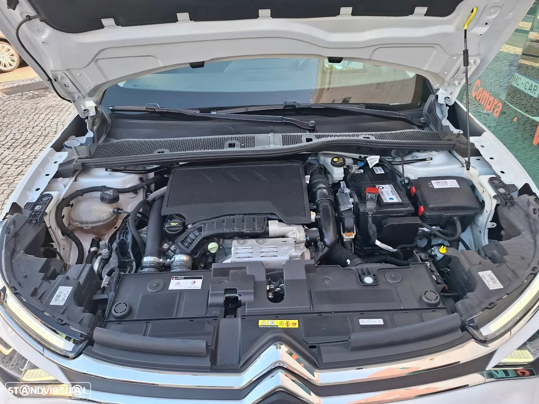 Citroën C4 PureTech 130 Stop&Start EAT8 SHINE - 58