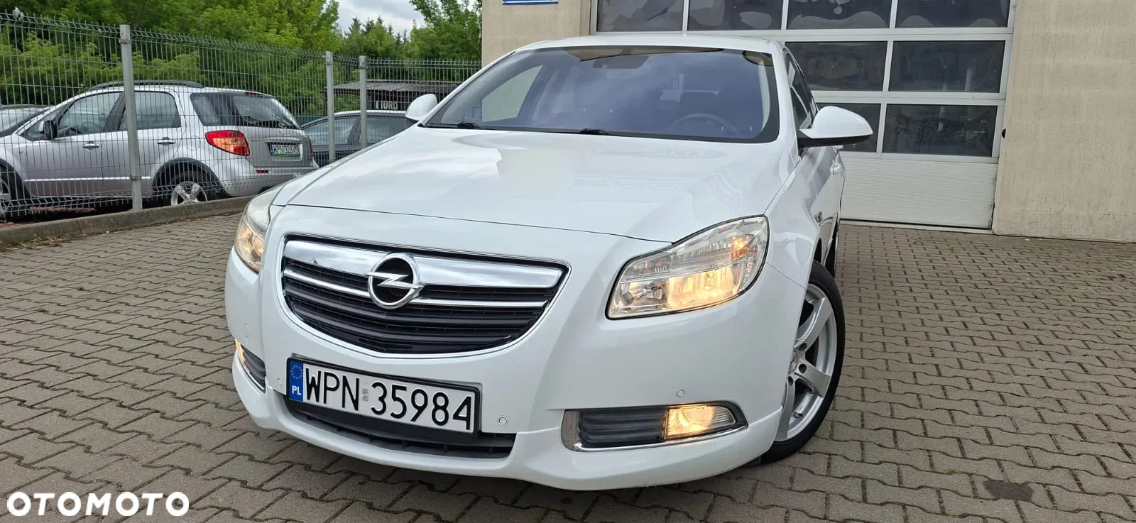 Opel Insignia 1.4 T Cosmo S&S - 23