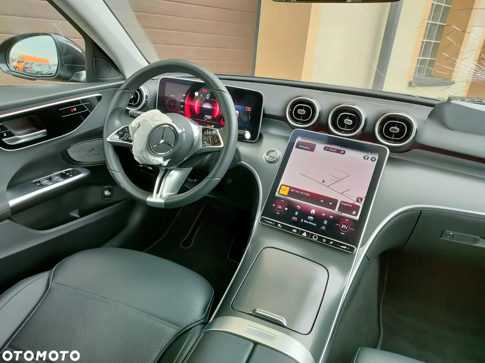 Mercedes-Benz Klasa C 200 d T 9G-TRONIC Avantgarde Advanced - 28
